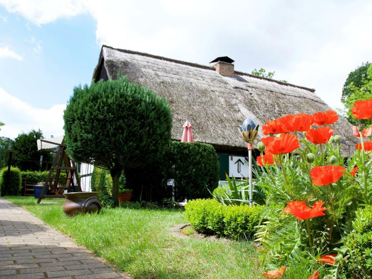 Welcoming Holiday Home In Gegensee Near Szczecin Lagoon Ahlbeck  Exterior foto